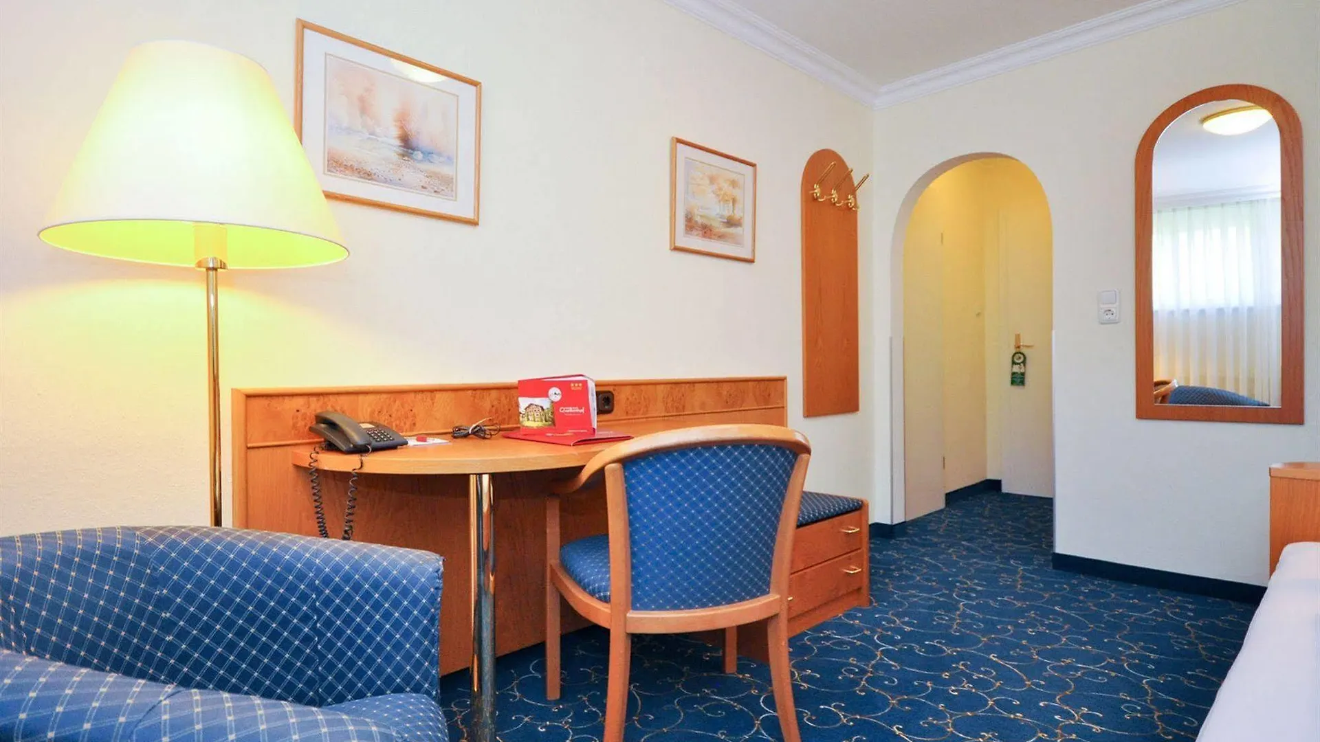 Hotel Quellenhof Bad Wiessee 3*,